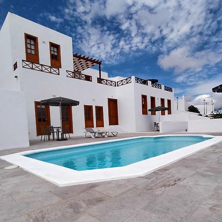 Villa Livia Tías Εξωτερικό φωτογραφία